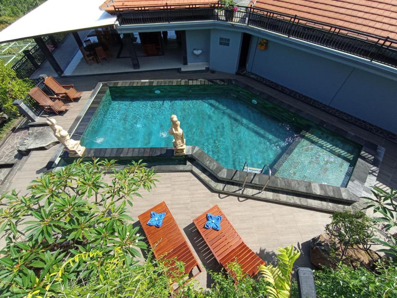 Rostika Hotel Sekumpul Pabean Buleleng Exteriör bild