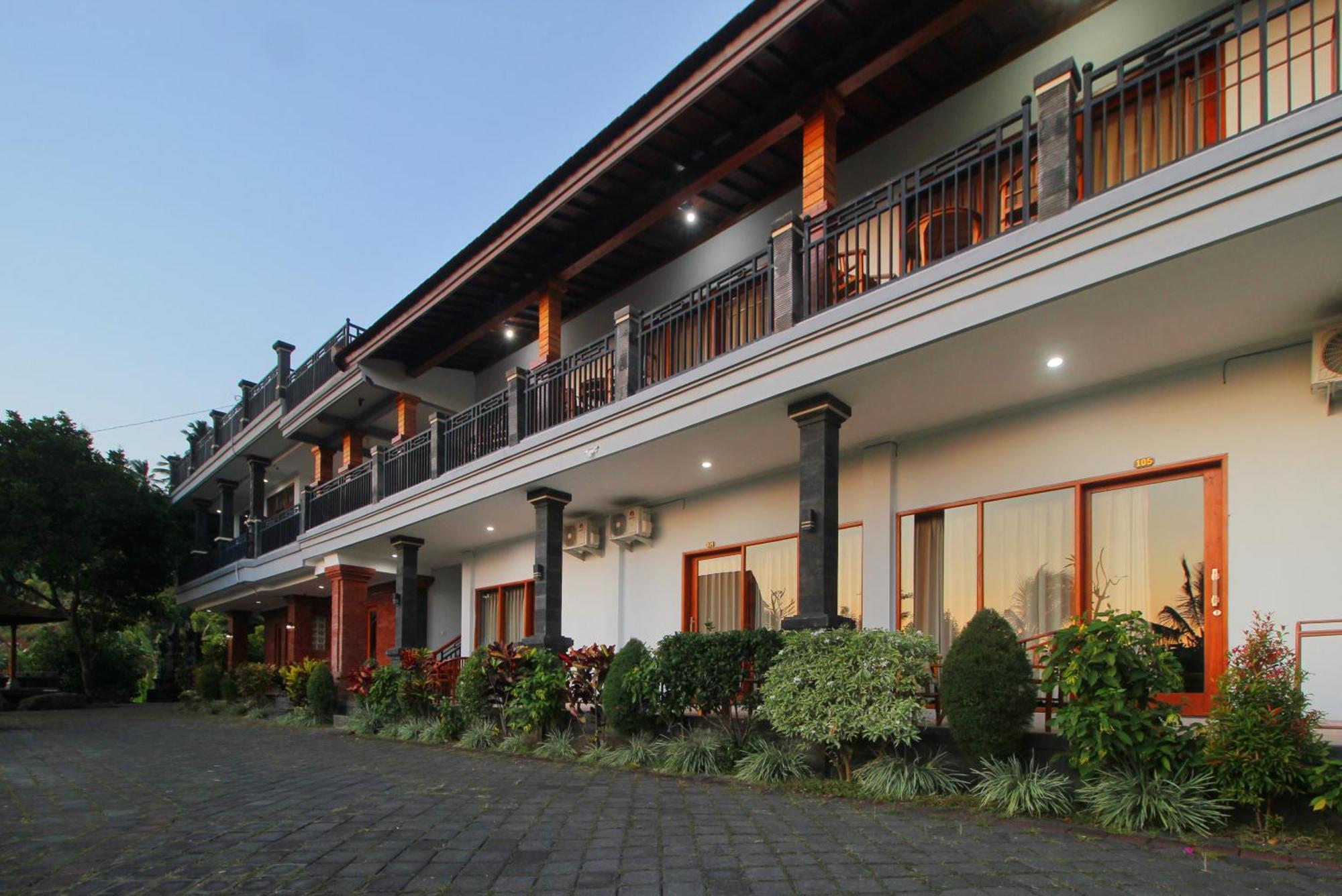 Rostika Hotel Sekumpul Pabean Buleleng Exteriör bild