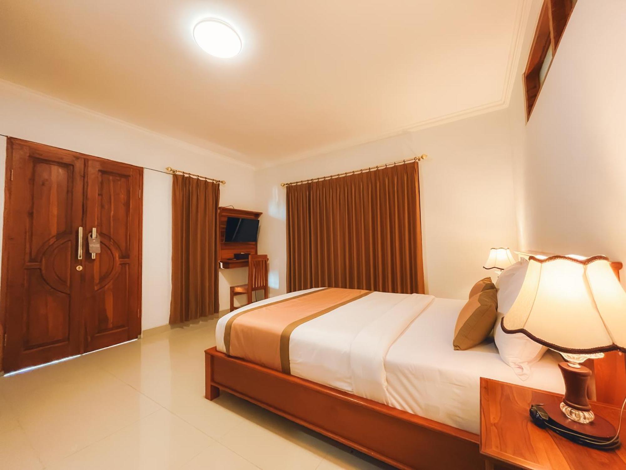 Rostika Hotel Sekumpul Pabean Buleleng Exteriör bild